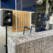 Audiodesigner SonicWave-80 Ηχοαπορροφητικό Πάνελ με PlexiGlass 36 x 134 x 7cm CoffeeGrey (Τεμάχιο)